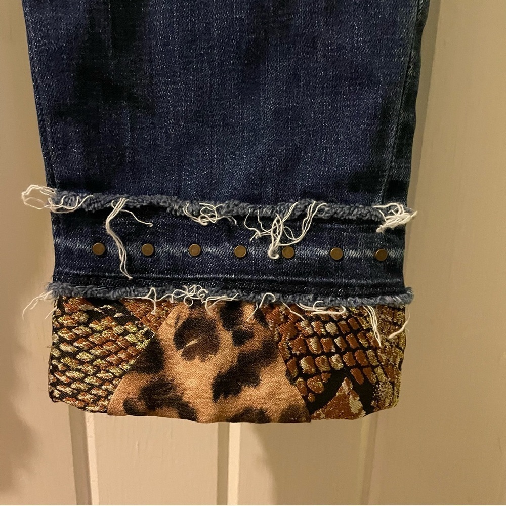 CHICOS so slimming girlfriend ankle jeans size 0 regular Like new - Picture 6 of 9
